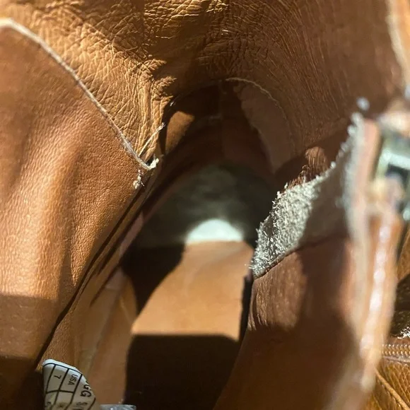 UGG Australia Cosima Brown Leather Ankle Boots Size 7 Studded High Heel Platform - Picture 12 of 15